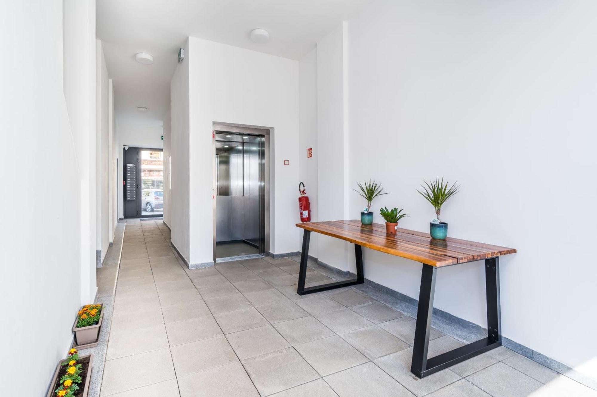 Perla Hradce 202 Apartment Hradec Kralove Luaran gambar